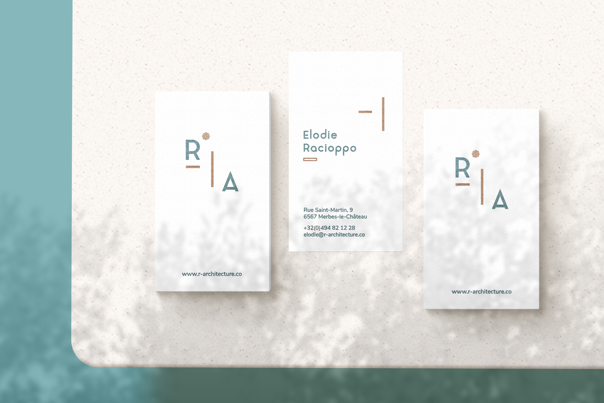 LAF_rarchitecture_mockup_businesscards.bk